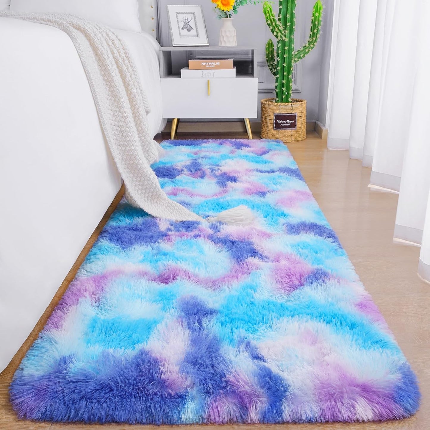 Chicrug Soft Runner Rugs for Bedroom Living Room Plush Fluffy Rug 2X6 Feet, Shag Furry Area Rug Carpet Non Shedding for Nursery Children Kids Girls Room Home Decorative, Grey