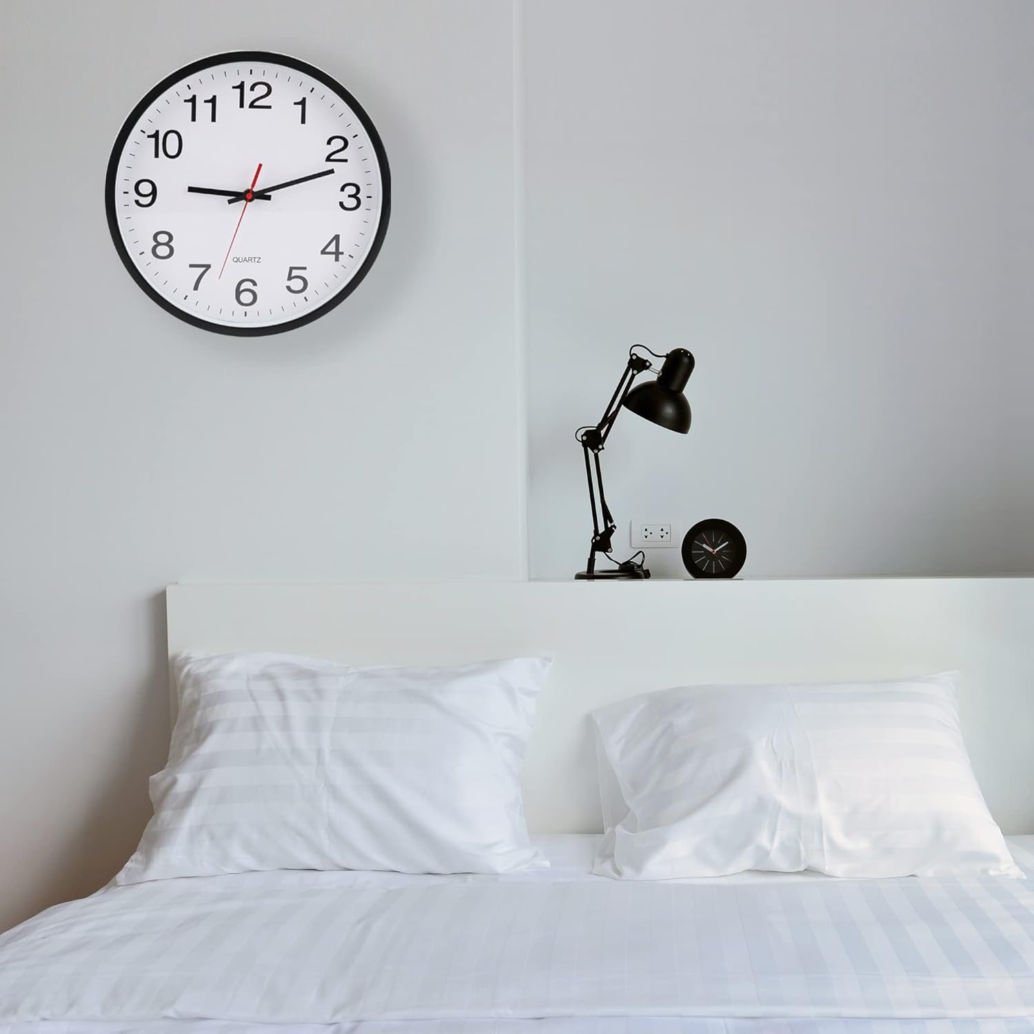 Wall Clock, Modern 10Inch Non Ticking Small Analog Clock,Small Clocks Battery Operated, Silent Modern Clock,For Living Room Decor Office, Home,Black,1Pack