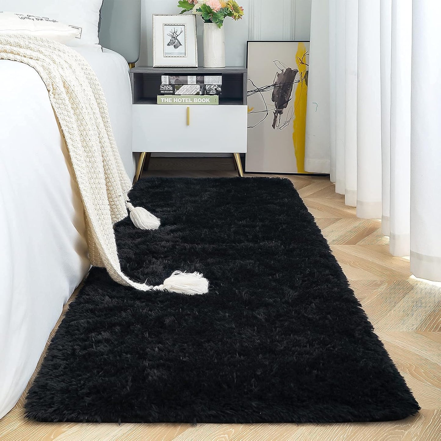 ISEAU Black Rug Super Soft Shaggy 4X6 Feet Rugs for Bedroom, Fluffy Area Rug for Living Room Floor Rug, Fuzzy and Comfy Carpet Nursery Shag Rug for Kids Boys Room Decor