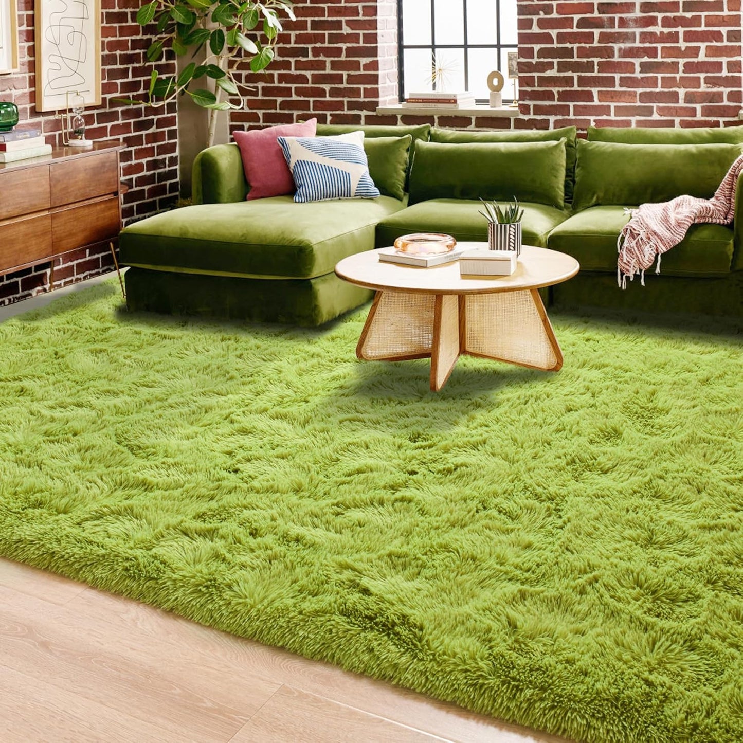 ISEAU Black Rug Super Soft Shaggy 4X6 Feet Rugs for Bedroom, Fluffy Area Rug for Living Room Floor Rug, Fuzzy and Comfy Carpet Nursery Shag Rug for Kids Boys Room Decor