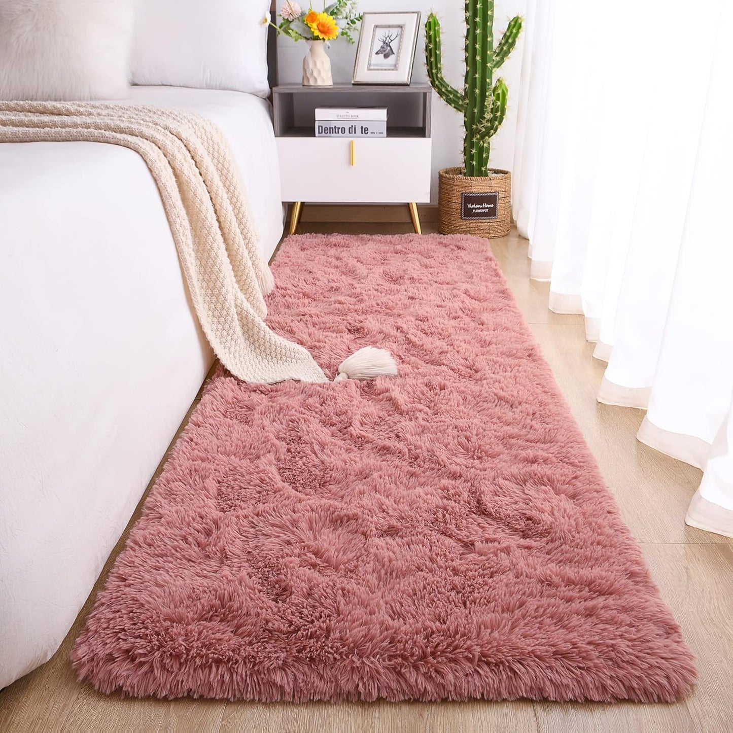 Chicrug Soft Runner Rugs for Bedroom Living Room Plush Fluffy Rug 2X6 Feet, Shag Furry Area Rug Carpet Non Shedding for Nursery Children Kids Girls Room Home Decorative, Grey