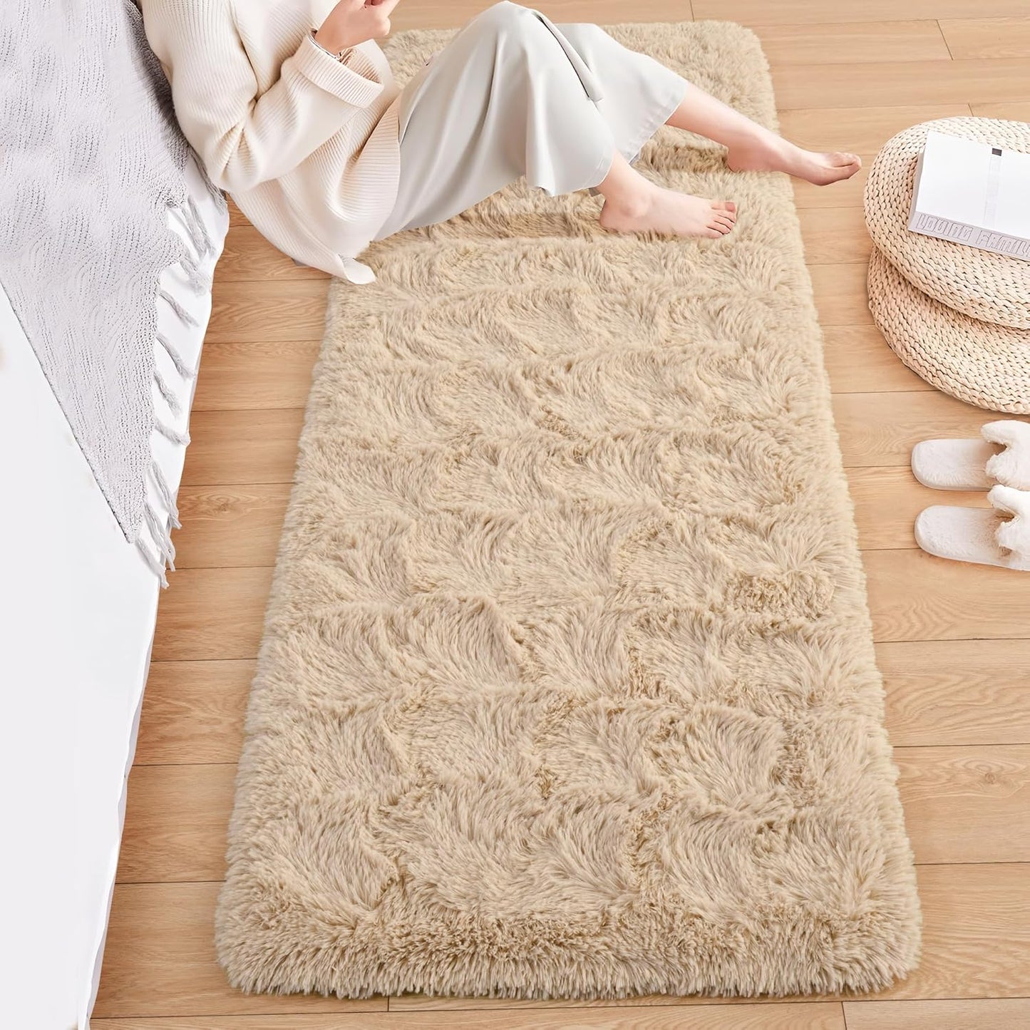 ISEAU Black Rug Super Soft Shaggy 4X6 Feet Rugs for Bedroom, Fluffy Area Rug for Living Room Floor Rug, Fuzzy and Comfy Carpet Nursery Shag Rug for Kids Boys Room Decor